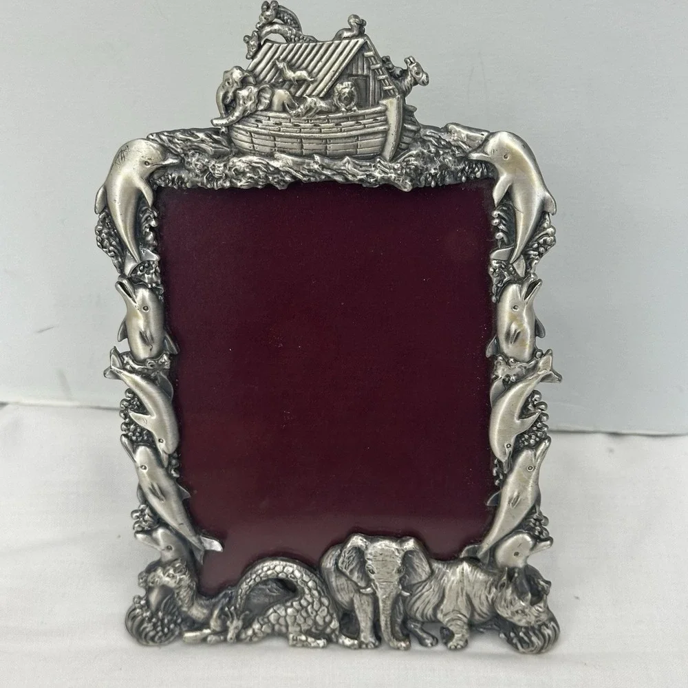 Metal Noah's Ark Vintage Picture Frame 3.5x5